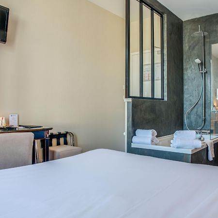 Best Western Hotel De La Plage Saint Marc Sur Mer Экстерьер фото