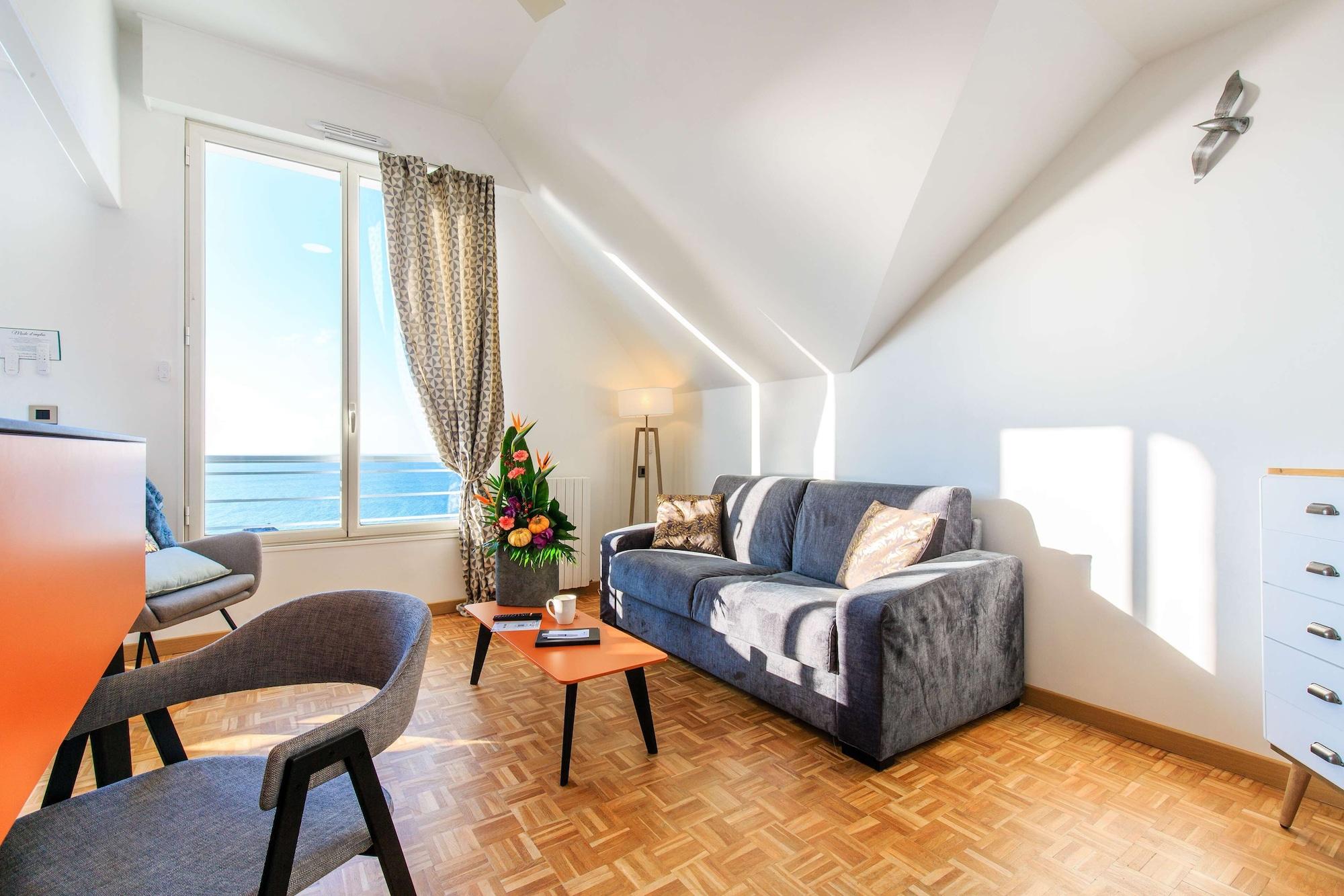 Best Western Hotel De La Plage Saint Marc Sur Mer Экстерьер фото