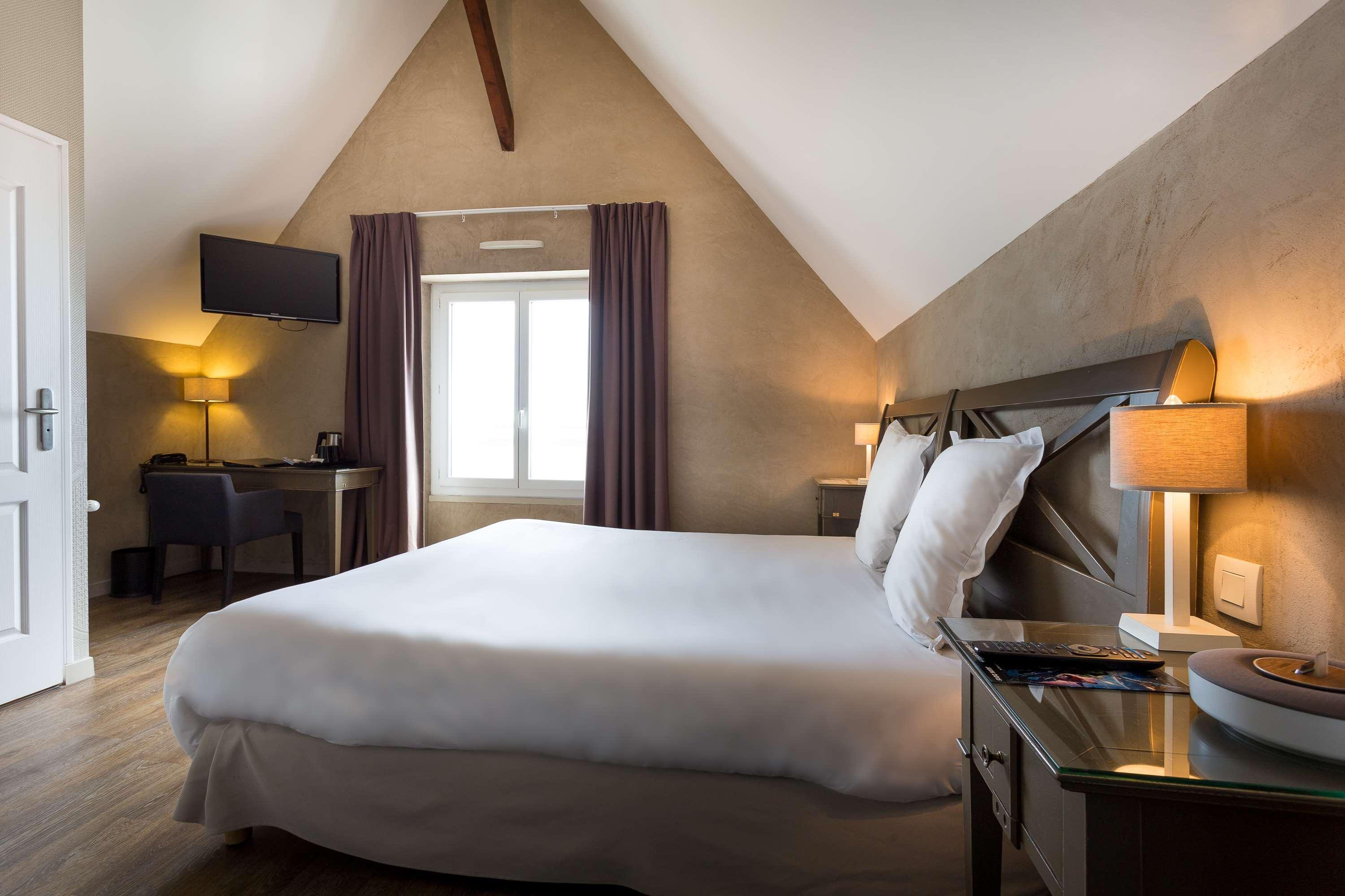 Best Western Hotel De La Plage Saint Marc Sur Mer Экстерьер фото