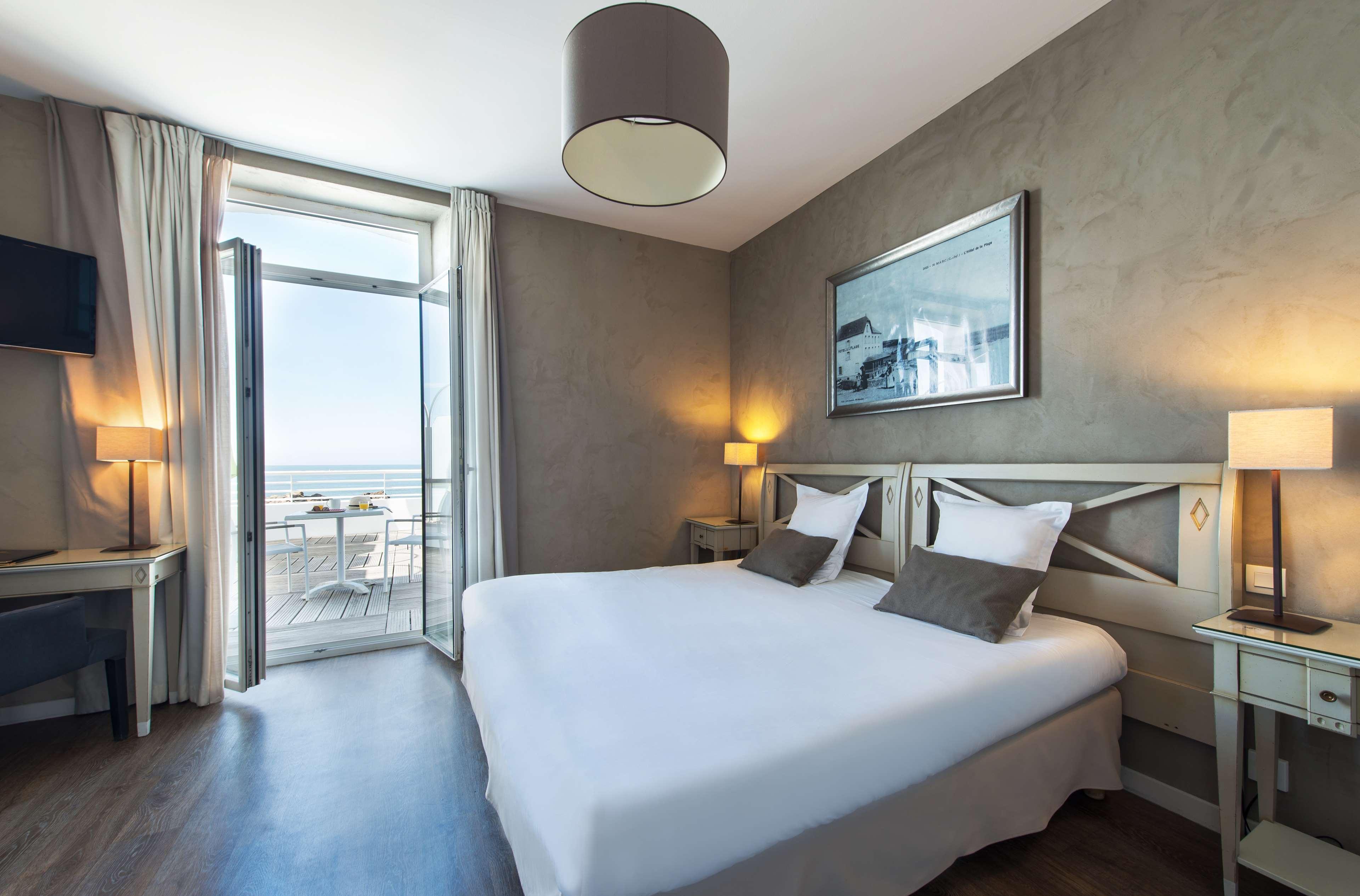 Best Western Hotel De La Plage Saint Marc Sur Mer Экстерьер фото