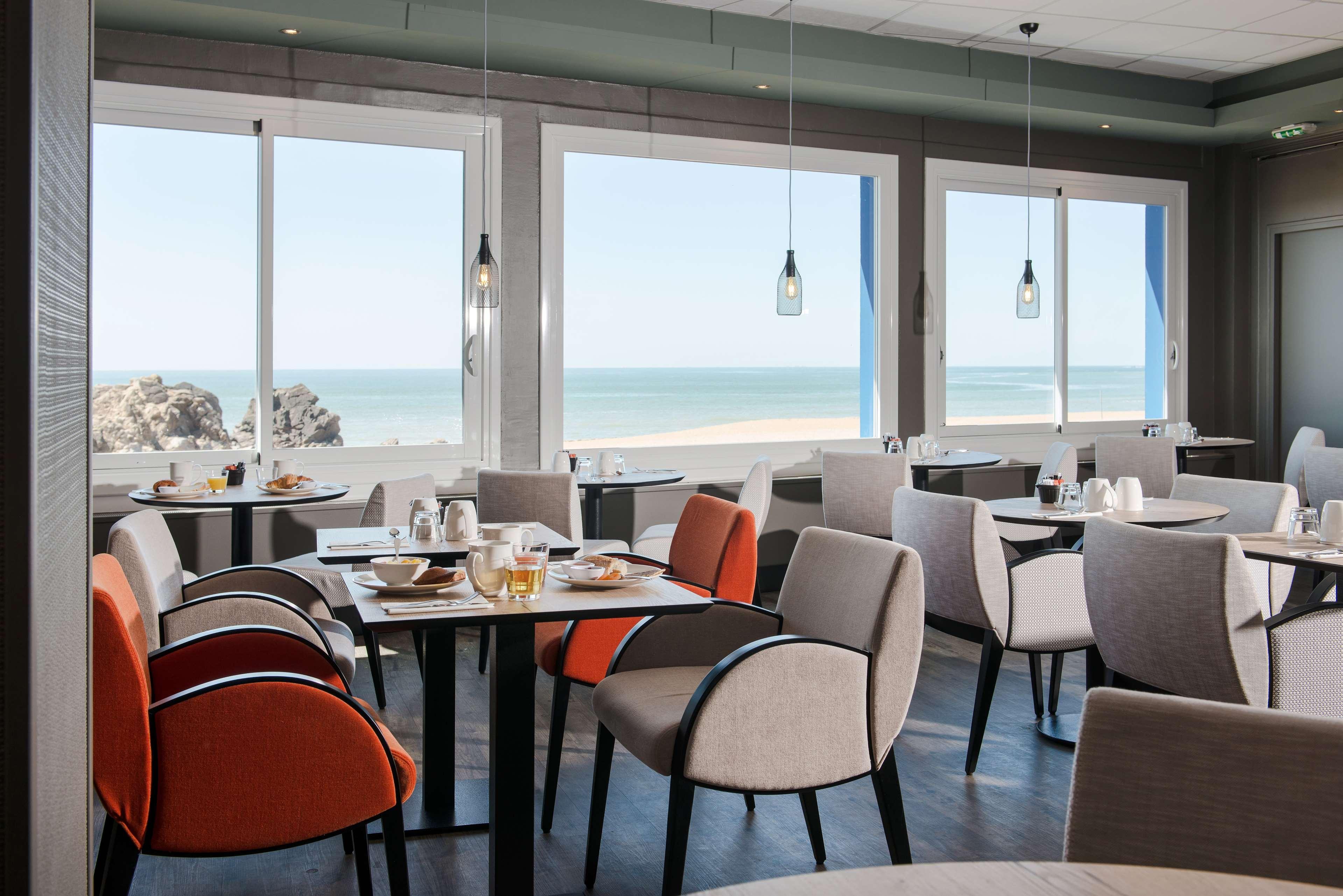 Best Western Hotel De La Plage Saint Marc Sur Mer Экстерьер фото