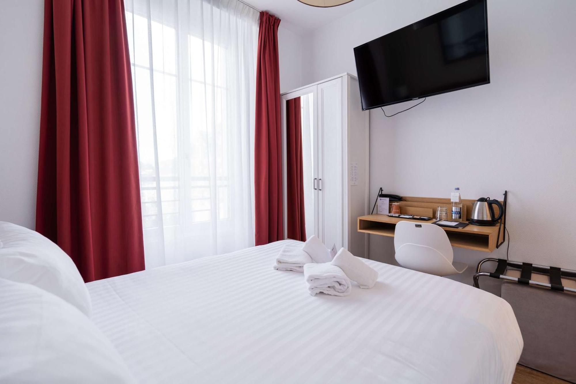 Best Western Hotel De La Plage Saint Marc Sur Mer Экстерьер фото